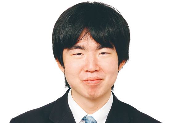 卒業生のメッセージ①