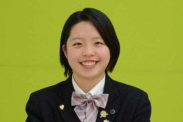 林 由依子さん