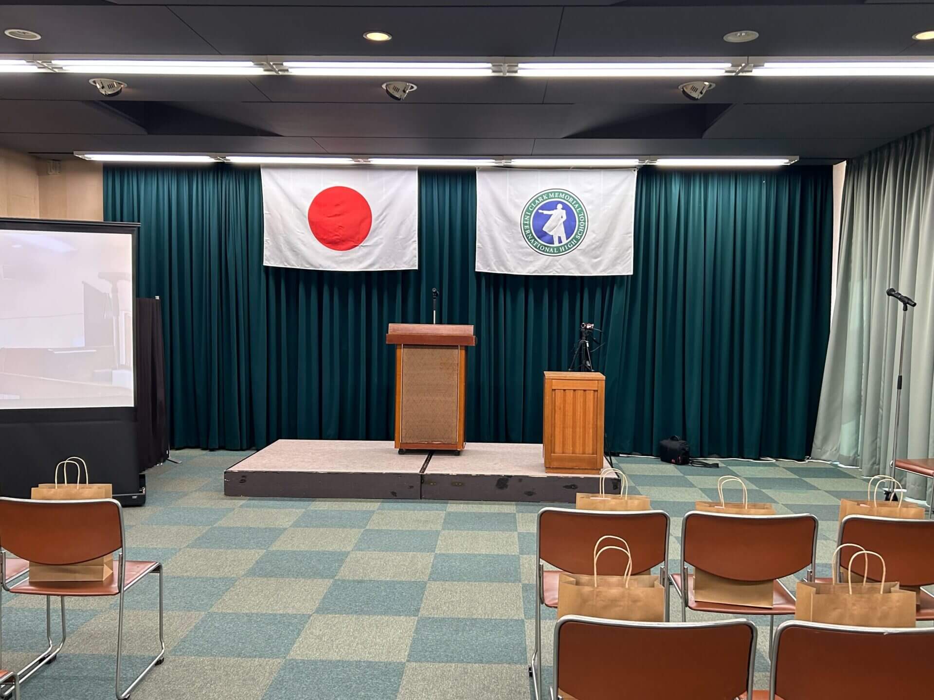 【SMARTコース】明日は卒業証書授与式です | クラーク記念国際高等学校
