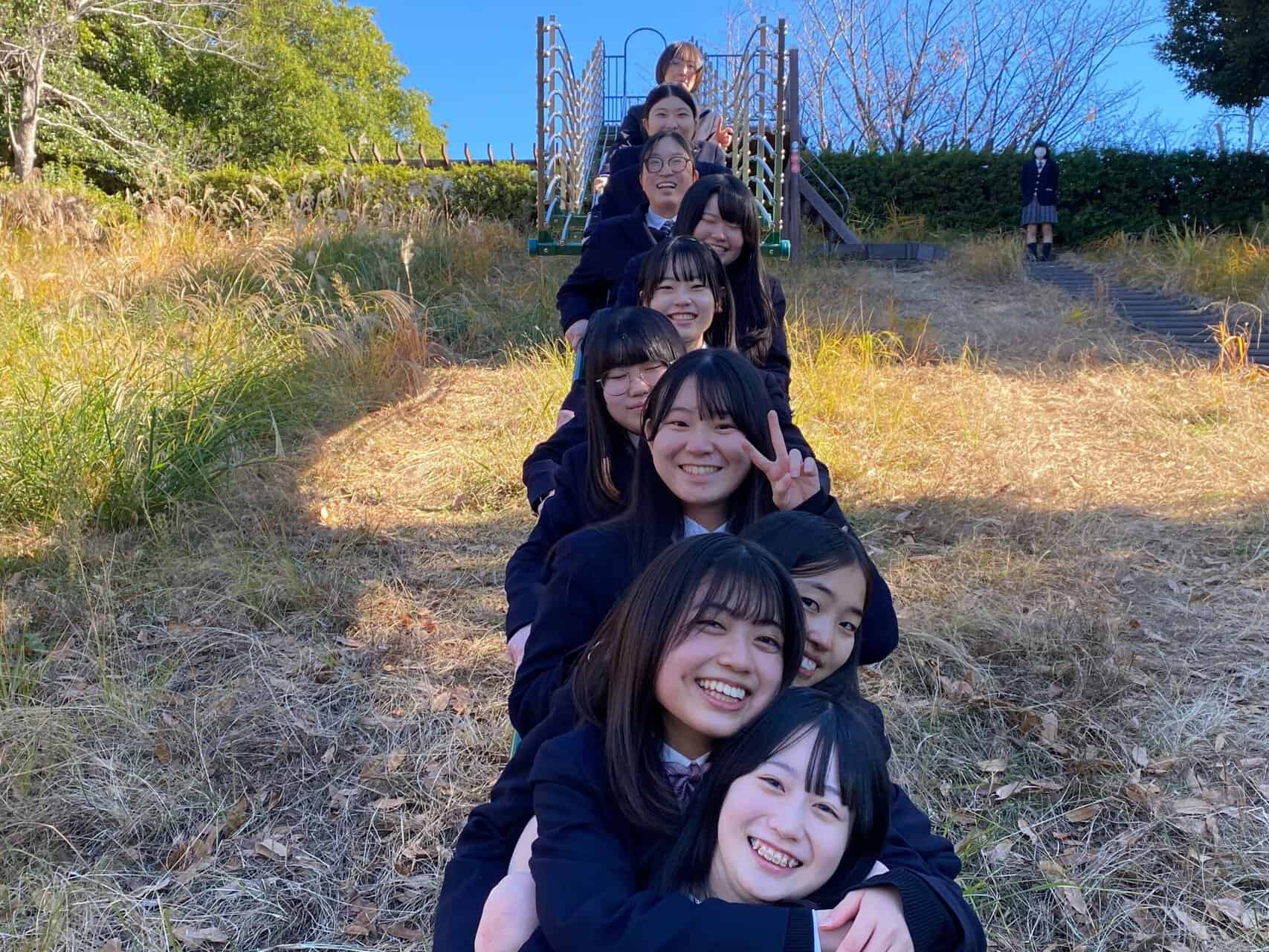 2009年 京都府 北桑田高等学校 卒業記念 記念アルバム フルカラー 共学 2009年 京都府 北桑田高等学校 卒業記念 記念アルバム フルカラー 共学