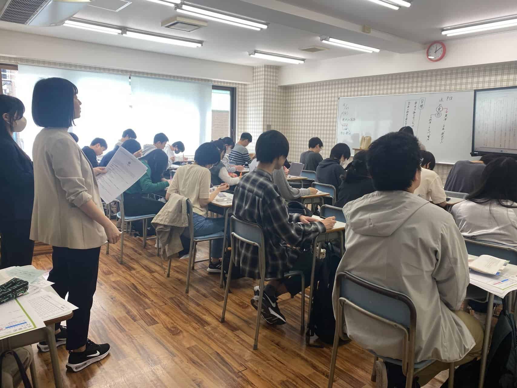 夢への第一歩 ～クラーク記念国際高等学校スマート東京キャンパスでの挑戦～ | クラーク記念国際高等学校