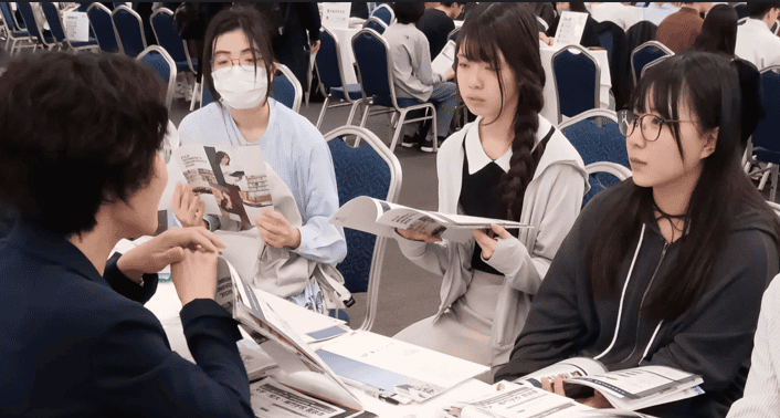 進学相談会 写真