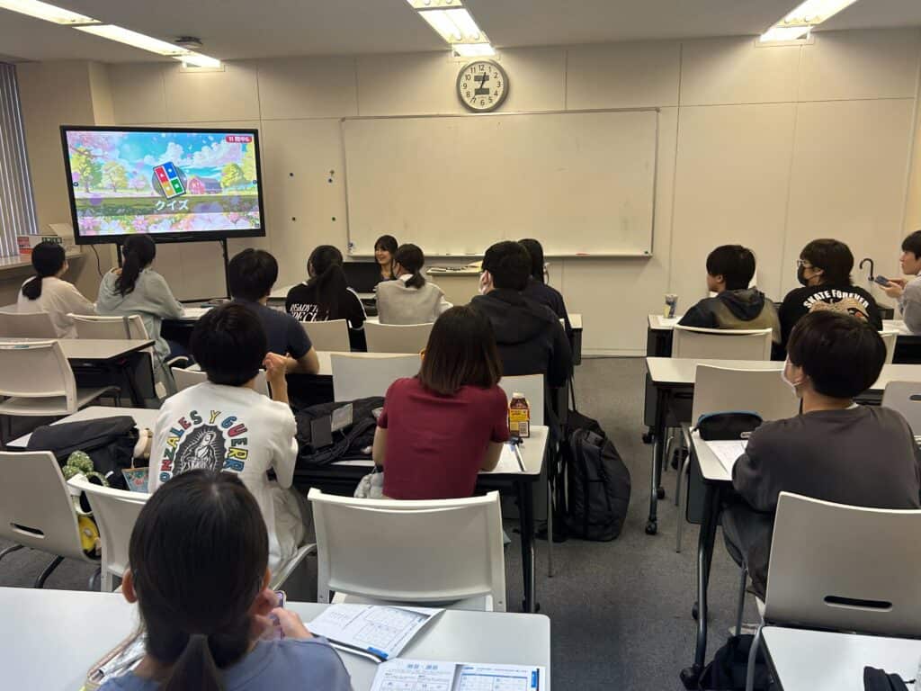 スマートさいたまキャンパスで行っている韓国語の授業の様子です!
