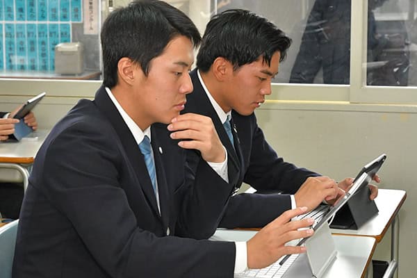 大学受験まで考えた個別カリキュラムでサポート