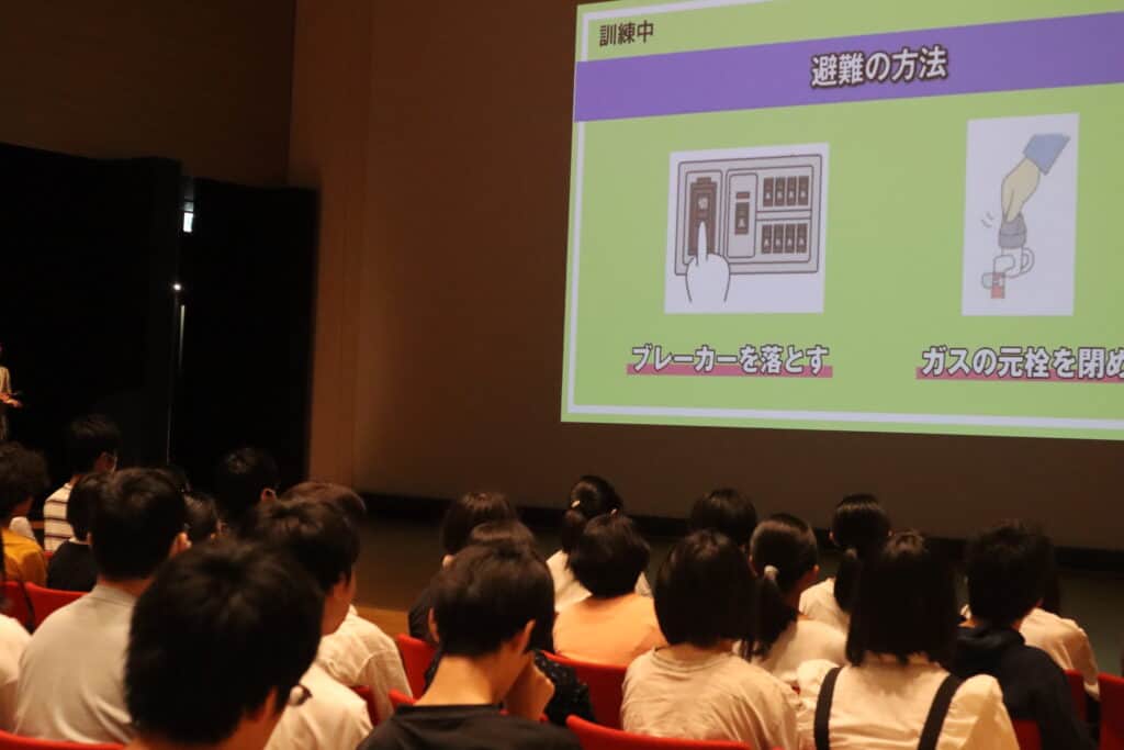 自分事としてとらえ、真剣に話を聞いている姿が印象的でした。