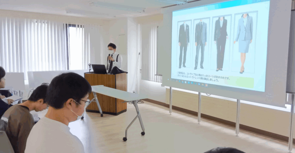 スーツ　男子　説明