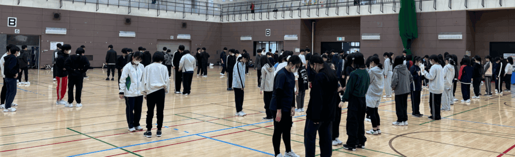 スクーリング　体育　画像