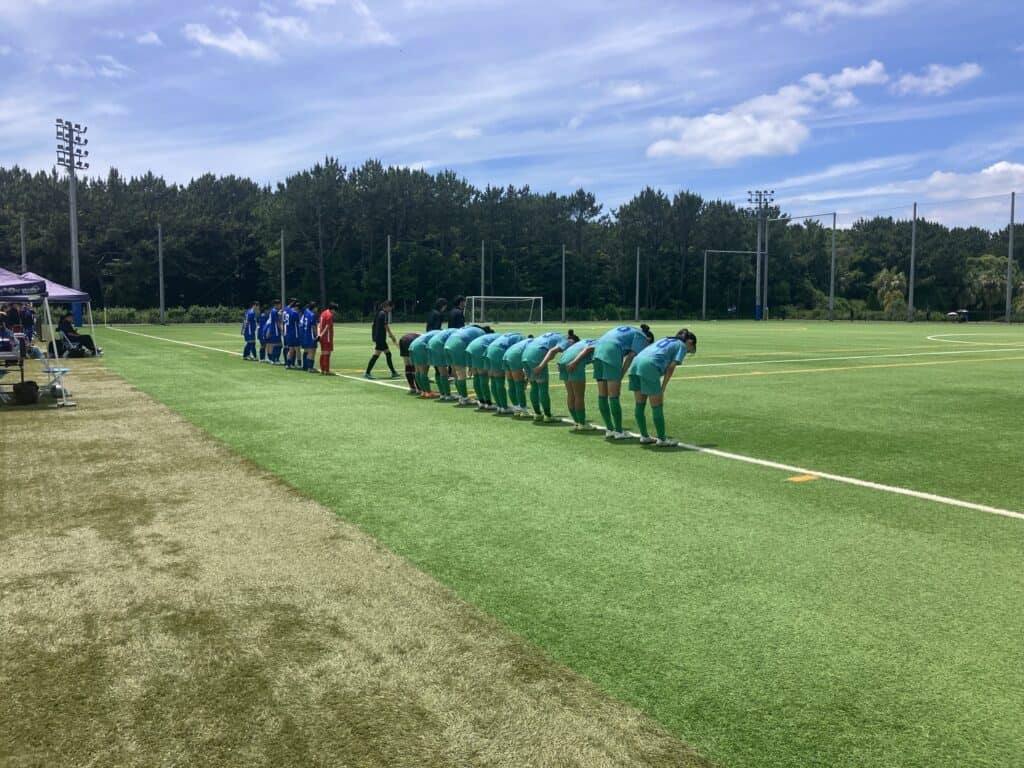 試合中または円陣の様子