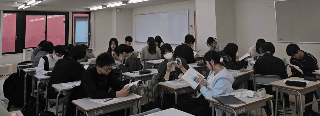 スクーリング 国語 授業の様子