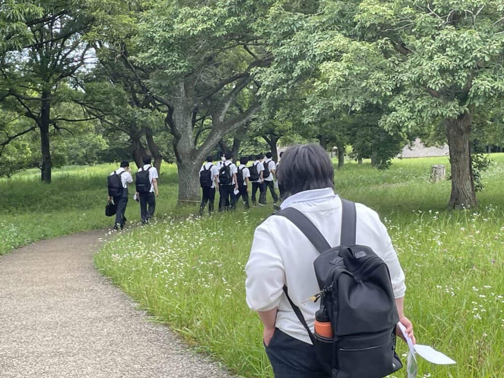 貝塚へ